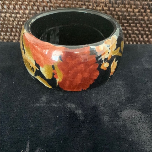 Vase - Picture 3 of 3